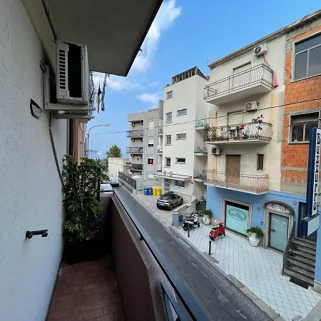 Tripla Sarahouse 3* جيارديني ناكسوس